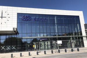 Dworzec PKP w Dekadzie Konin już otwarty. Wkrótce część handlowa z Biedronką