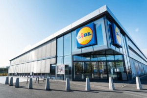 Lidl wprowadza rewolucję w zakupach; fot. shutterstock