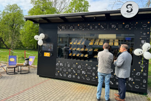 Rośnie konkurencja dla Żabki Nano. W Katowicach stanął pierwszy taki sklep; fot. Politechnika Śląska (Fb)