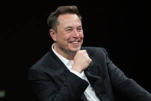 Elon Musk pozwany za działanie platformy społecznościowej X, fot. shutterstock