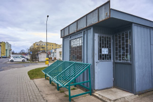 Coraz mniej małych sklepów w Polsce; fot. shutterstock