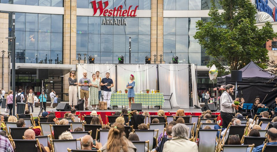 Sylwia Grzeszczak, Wersow, EMO and Oskar Cyms will say goodbye to summer with Westfield Arkadia