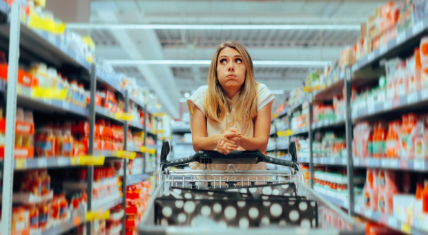 Greenwashing coraz większym obciążeniem dla marek. Klienci punktują grzechy firm