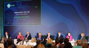 Gminy zostały same z problemem tekstyliów. Obowiązek segregacji źle przygotowano