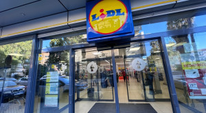 Biedronka, Lidl i Aldi mówią, kiedy wystawią na półki opakowania kaucyjne