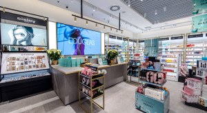 Douglas umacnia pozycję w Polsce. Aż 15 nowych punktów w rok