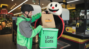Nowy projekt Biedronki. Sieć testuje współpracę z Uber Eats