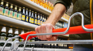 Siedem petycji i trzy projekty. Antyalkoholowa ofensywa w Polsce