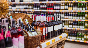Plan Lewicy na ograniczenie sprzedaży alkoholu. Nowe restrykcje i wyższe opłaty