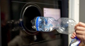 Zaczęły się oszustwa na kaucję. Operator systemu ostrzega sklepy i klientów