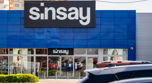 Nowy etap Sinsay. Ceny poliestru produkowanego z ropy w górę, ale sieć zapowiada obniżki