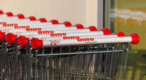 Mediacje w Dino ruszą 7 kwietnia. Związkowcy chcą 900 zł podwyżki i więcej etatów