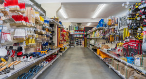 Zatory płatnicze dławią gospodarkę. Kolejne firmy z czerwonymi kartkami