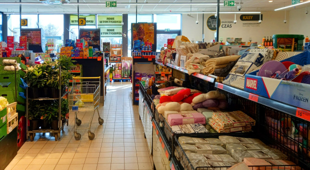 Biedronka rozdaje karty. Kubota musi zmienić raport