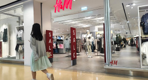 Sprzedaż spadła, ale H&M zarabia więcej. Za kulisami duże cięcia