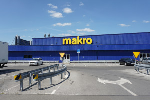 Gigant zamknął cztery hale. Teraz stawia wszystko na jeden kierunek