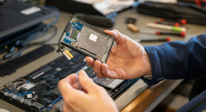 31 lipca ważna zmiana dla właścicieli smartfonów, pralek i laptopów. Wchodzi prawo do naprawy