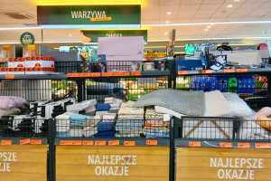 Biedronka wyprzedaje hity sezonu do 31 sierpnia. Grill, rowery i sprzęt do ogrodu