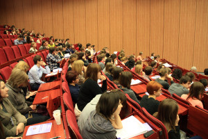 Młodzi Polacy na końcu stawki w regionie. Potrzebna edukacja finansowa